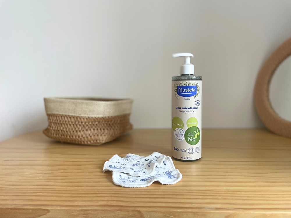 mustela-eau-micellaire-sans-rin-age-certifi-e-bio-nettoyant-visage-et-corps-b-b- image 3