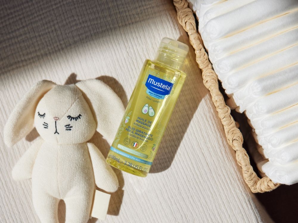 mustela-huile-de-massage-b-b-l-huile-d-avocat-huile-hydratante-et-relaxante-99-n image 3