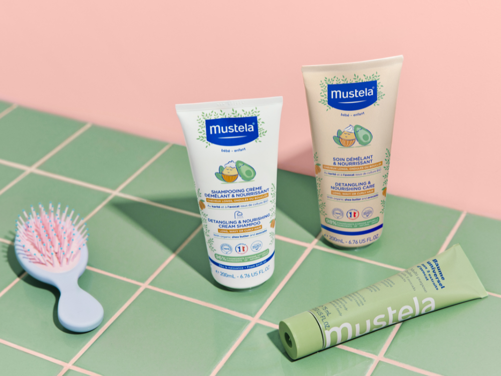 mustela-soin-d-m-lant-nourrissant-apr-s-shampoing-sans-rin-age-cheveux-boucl-s-b image 4