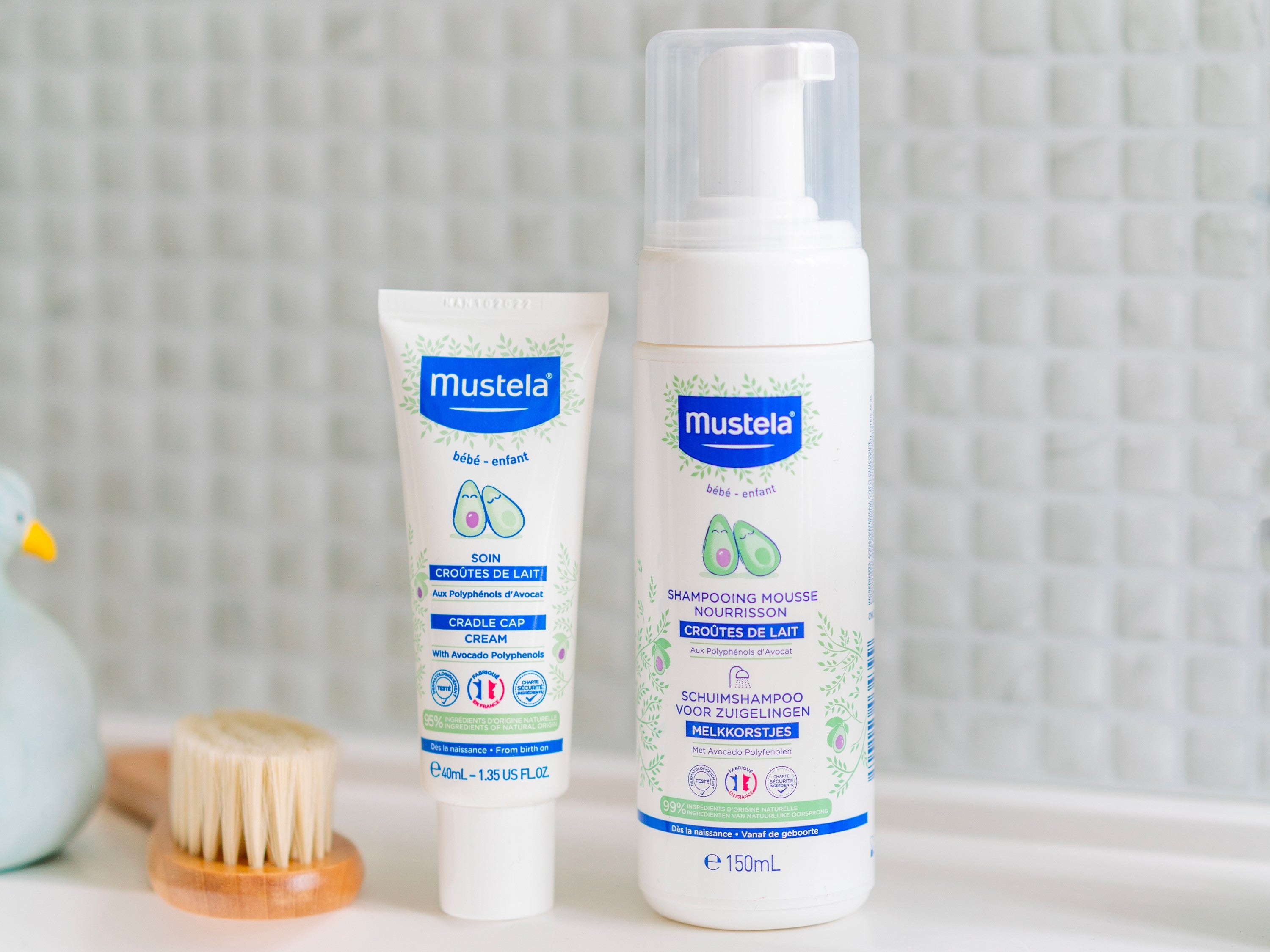 mustela-soin-cro-tes-de-lait-l-extrait-d-avocat-cr-me-cuir-chevelu-nourrisson image 2