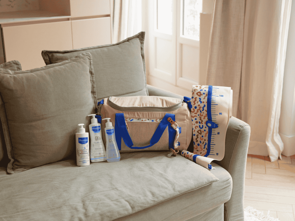 mustela-sac-langer-baby-shower-coffret-cadeau-naissance-eau-nettoyante-gel-lavan image 3