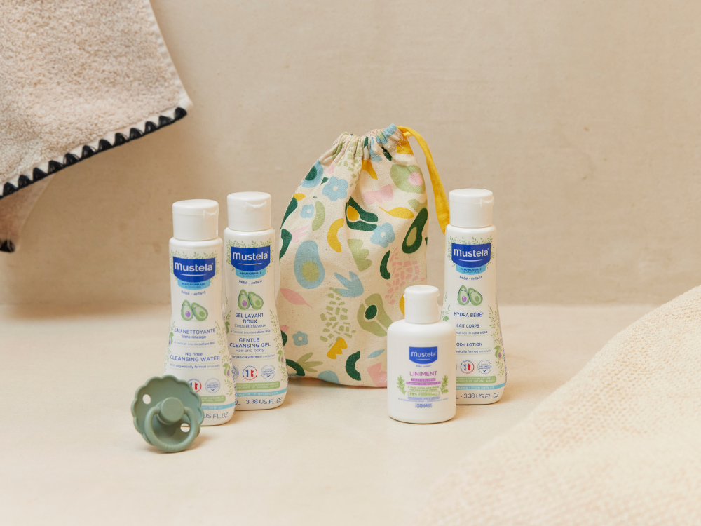 mustela-trousse-mes-premiers-voyages-coffret-4-soins-b-b-format-voyage-en-trouss image 7